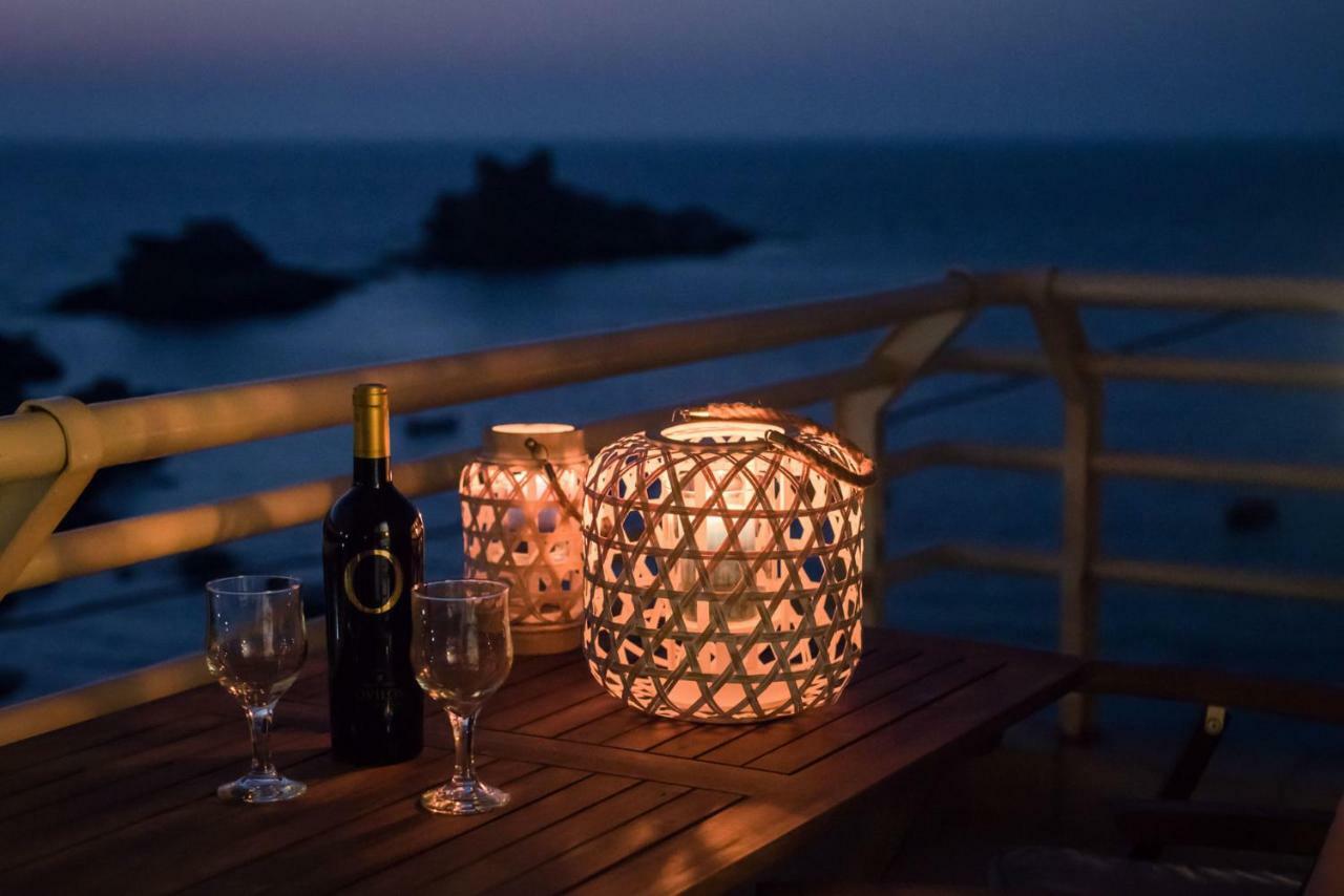Luxury Seaside House In Mades Heraklion Agia Pelagia Екстериор снимка